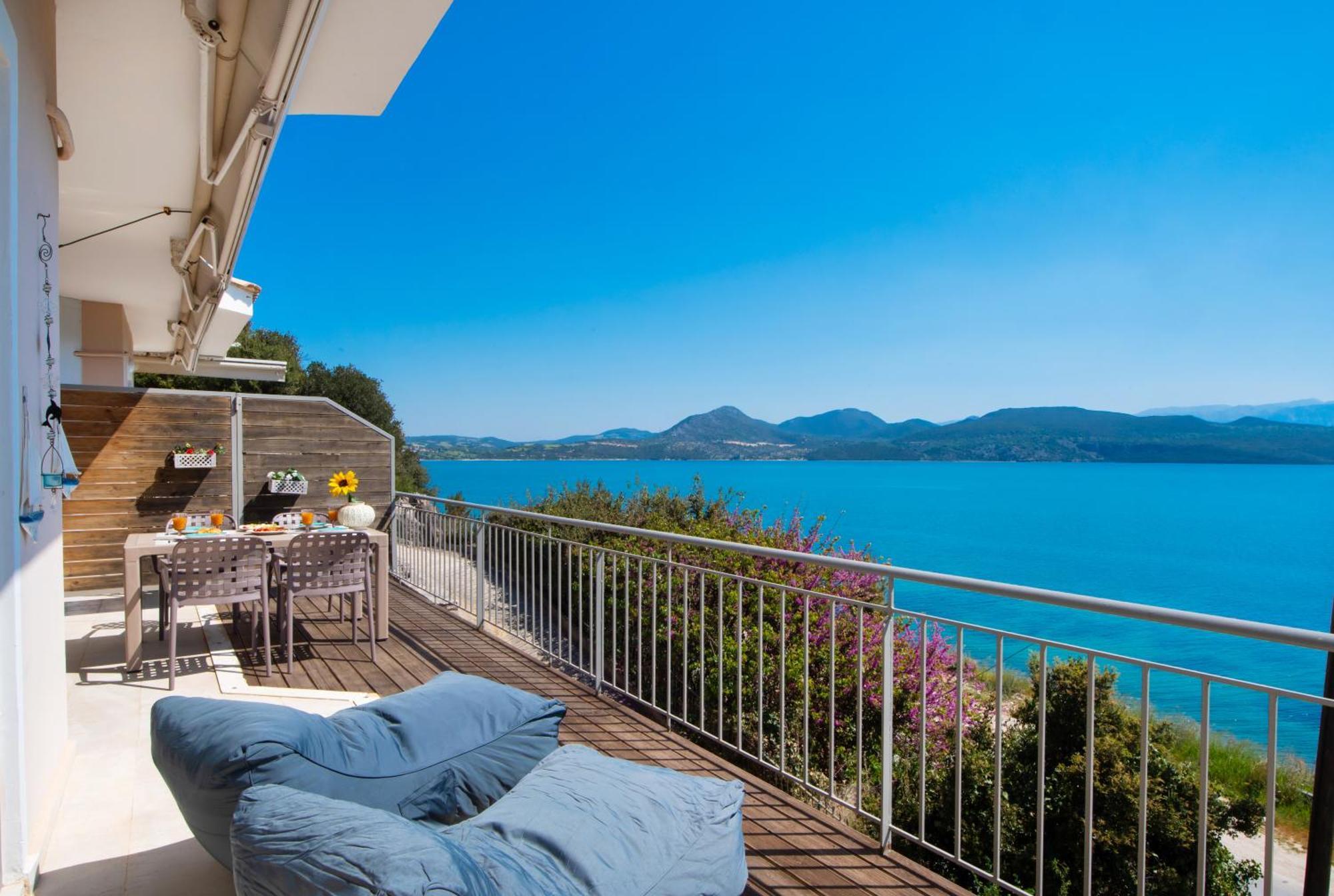Meteora Suites Никиана Екстериор снимка