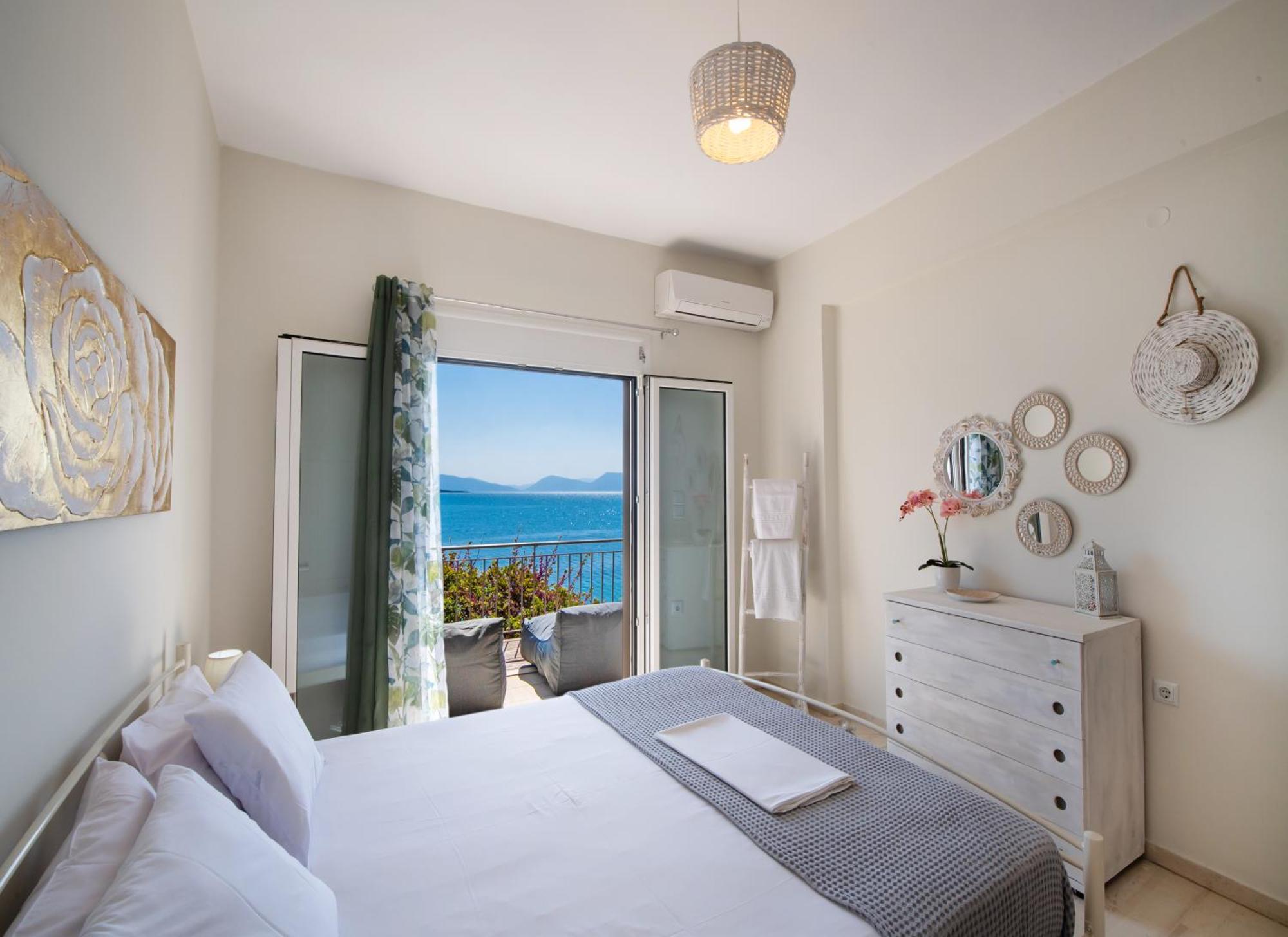 Meteora Suites Никиана Екстериор снимка