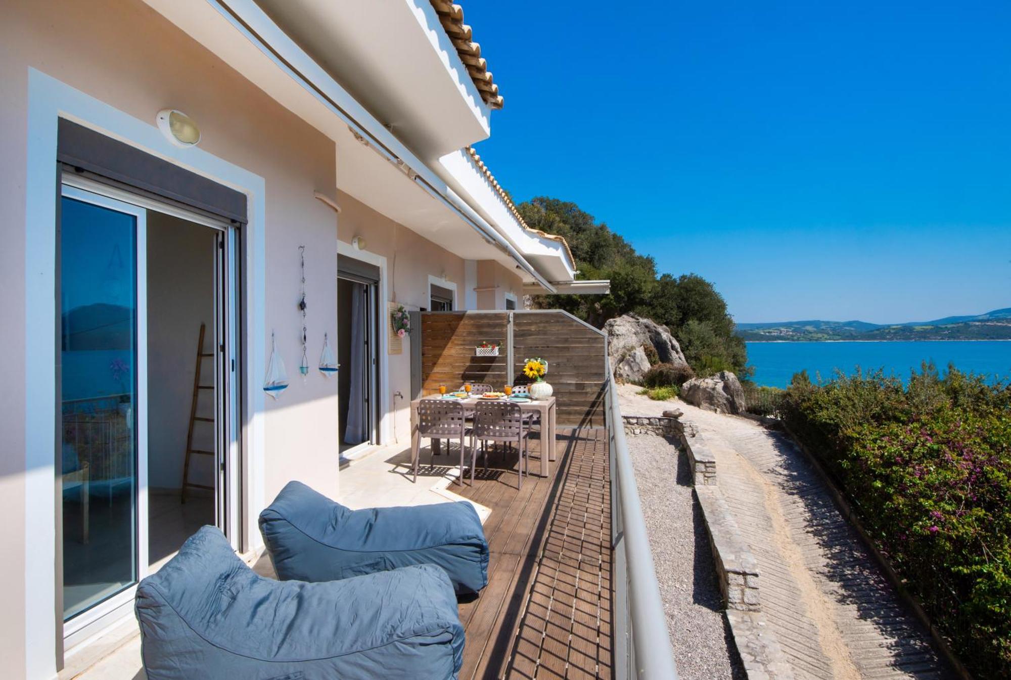 Meteora Suites Никиана Екстериор снимка