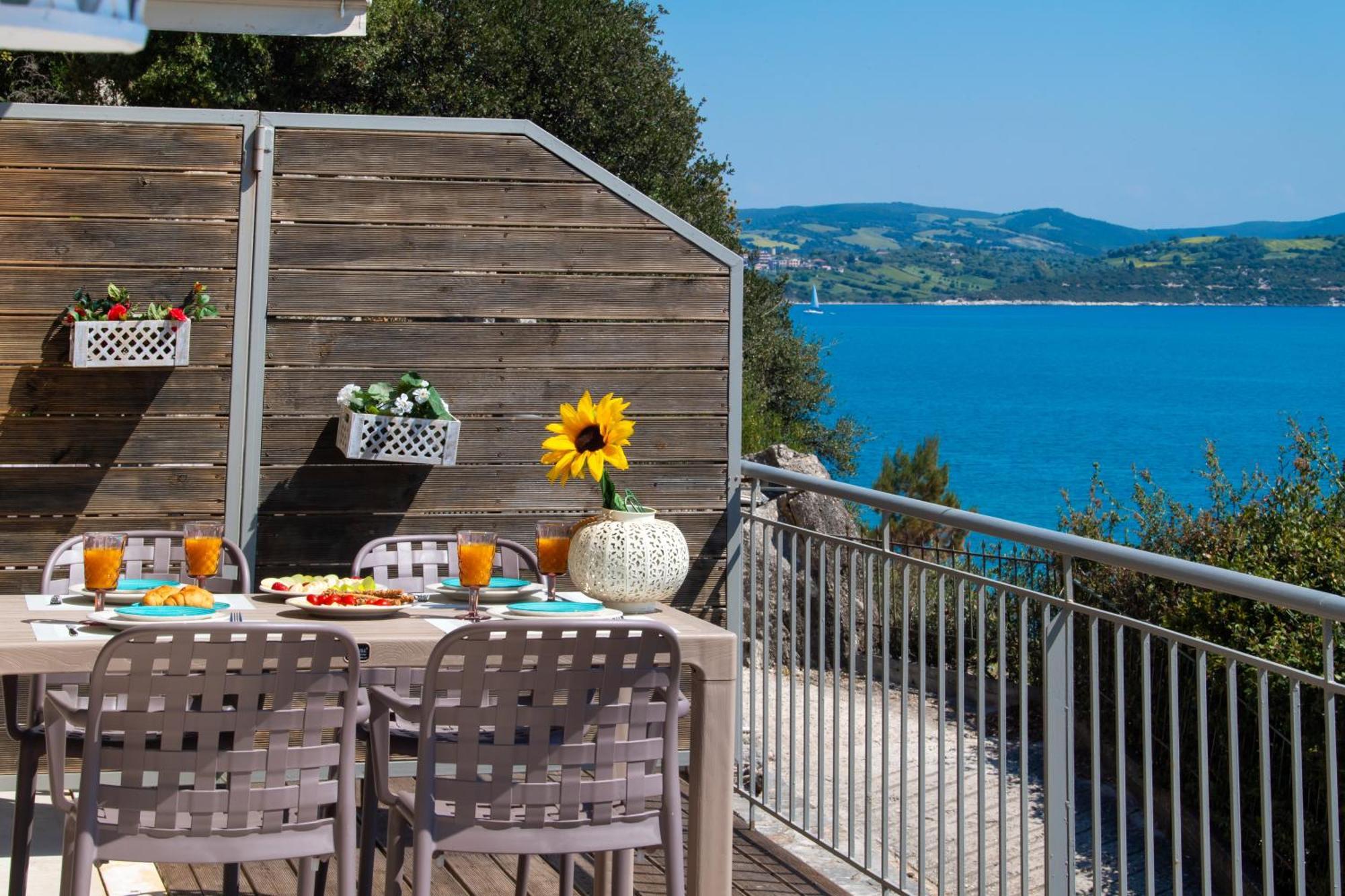Meteora Suites Никиана Екстериор снимка